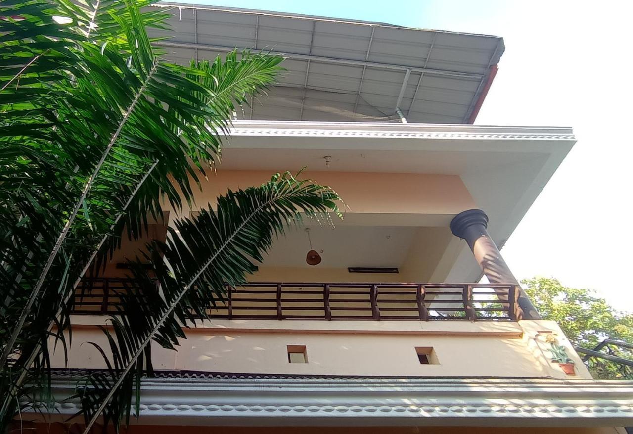 Mad About Coco Yoga & Beach Retreat Hotel Varkala Exterior photo